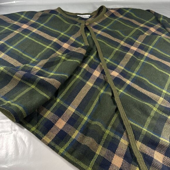 IKC Country Wear Cape Womens Italian Yarn Shawl Sweater Windowpane Plaid V Neck - Picture 9 of 13